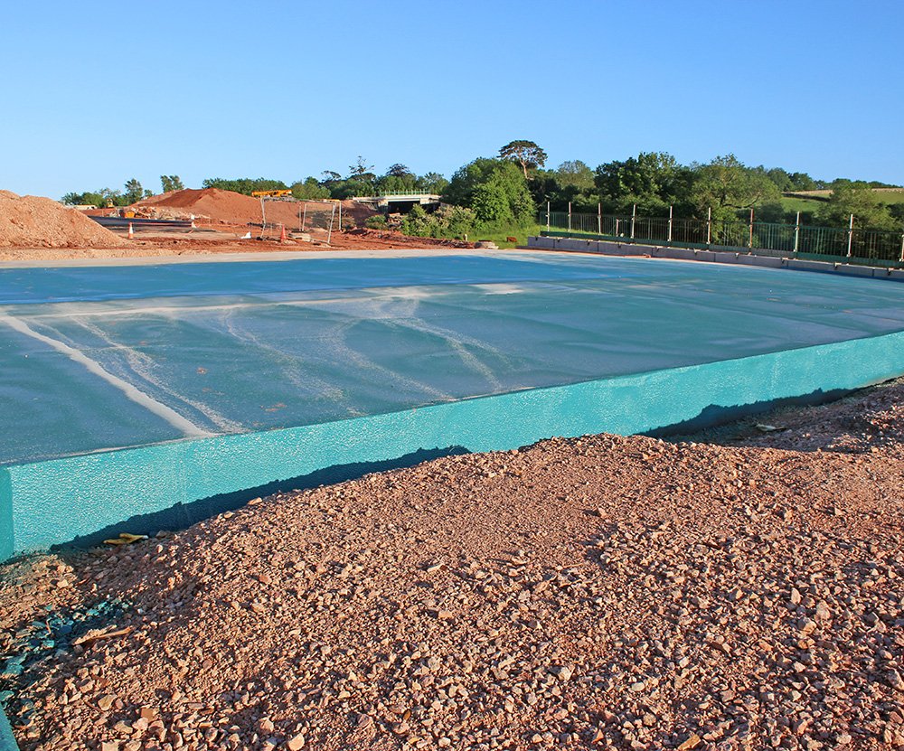 construcción pista de pádel, cuanto cuesta construir una pista de pádel, cuanto vale hacer una pista de pádel