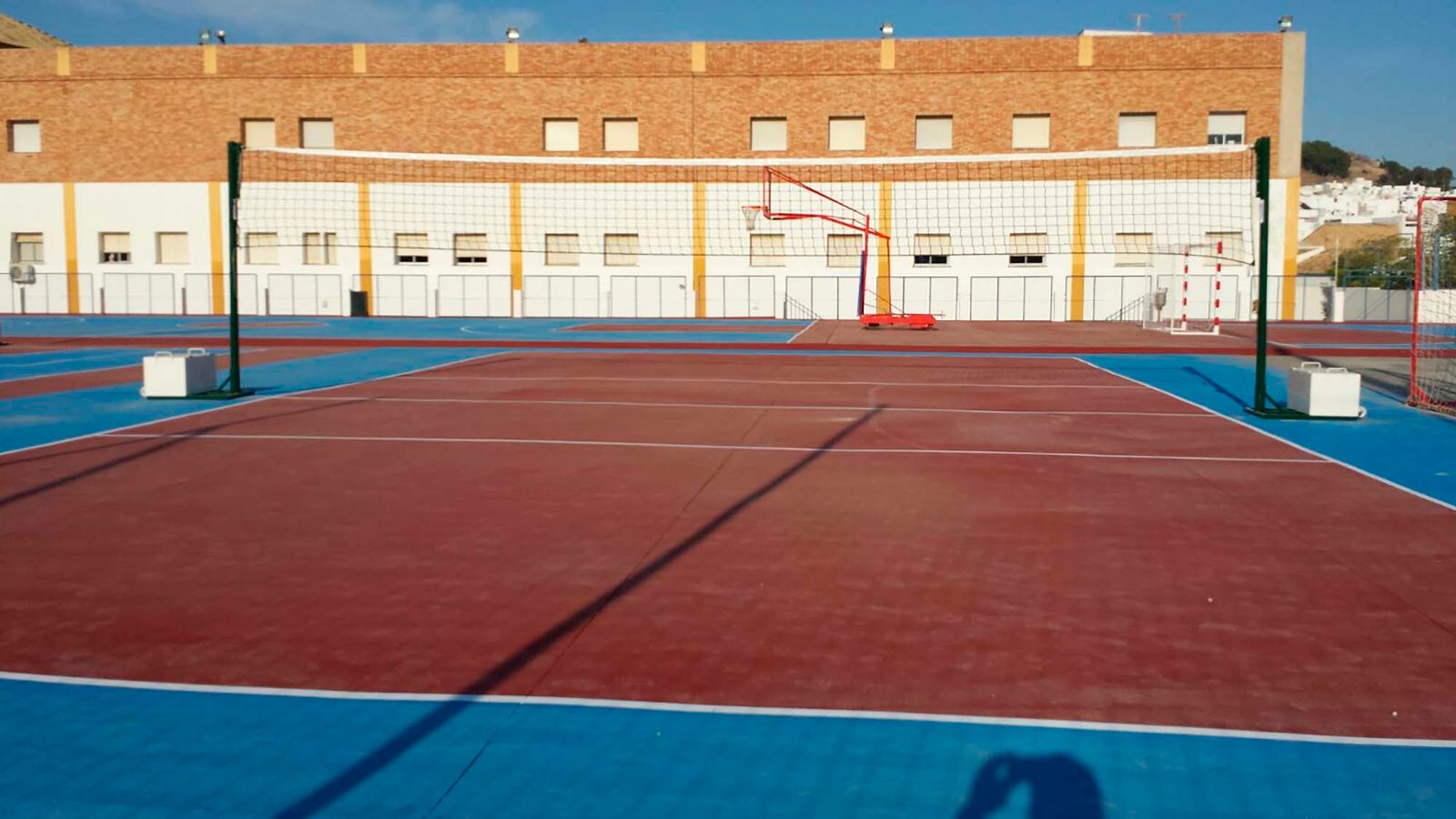juego postes voleibol metálicos ø 80mm trasladables 2